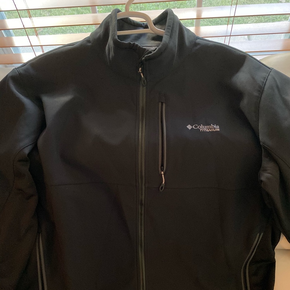 Authentic Columbia Titanium Men’s Jacket
